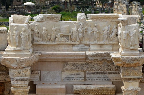 Image: relief from the Theatre at Hierapolis (modern Turkey) showing Septimius Severus presiding over the city