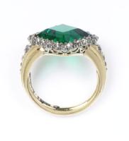 Square emerald with diamonds and gold