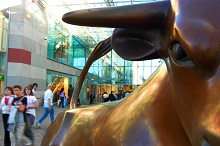 birmingham-bullring-bull-statue.jpg