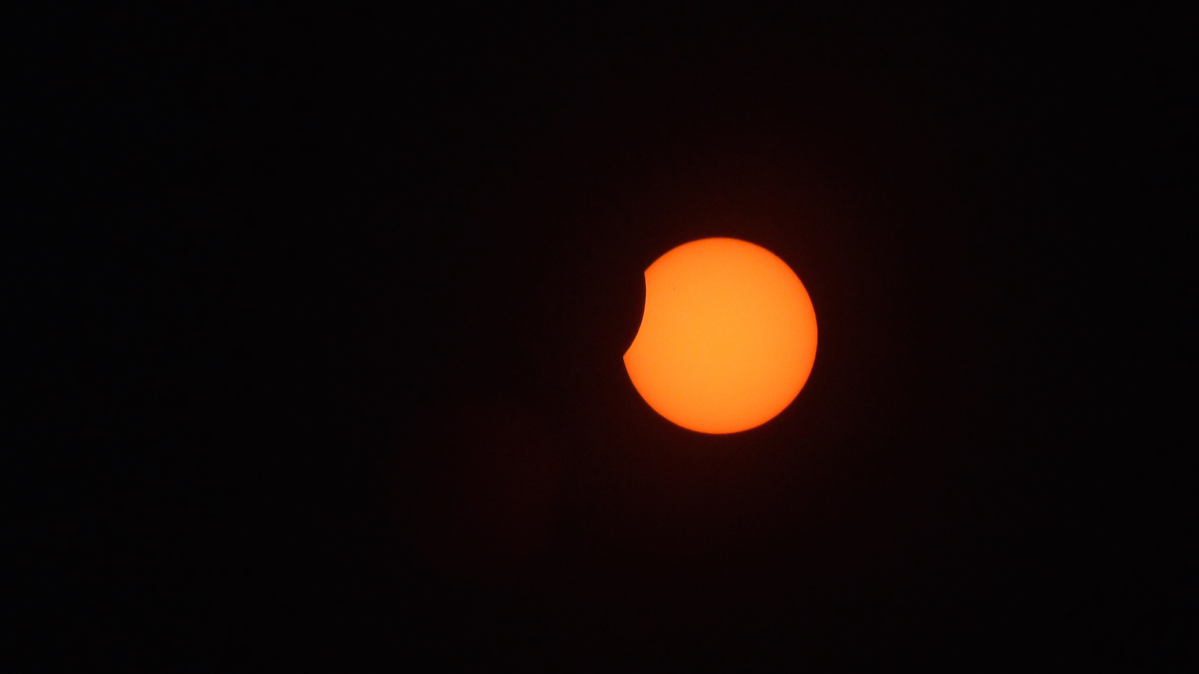 solar_eclipse4.jpg