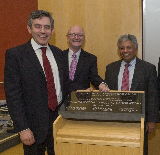 Rt Hon Gordon Brown PM with University Vice Chancellor Professor Nigel Thrift and Professor Lord Kumar Bhattacharyya
