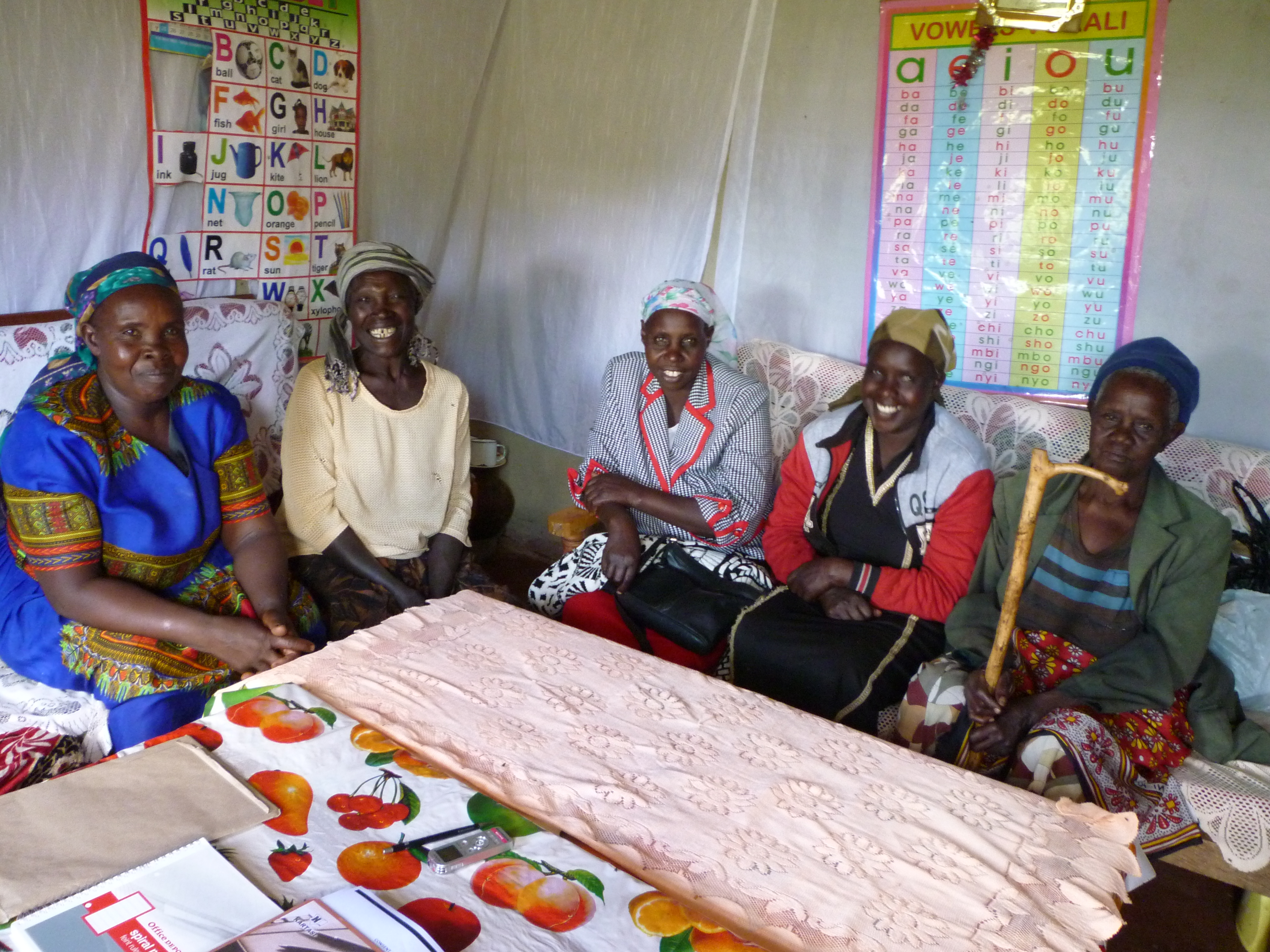 Mixed group of woman who adopted a child (Nandi Community)