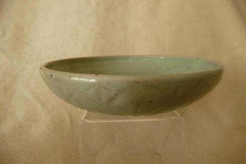 Shallow bowl by Dora Billington